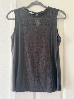 Maurices Black Lace Front Sleeveless Blouse Size Small